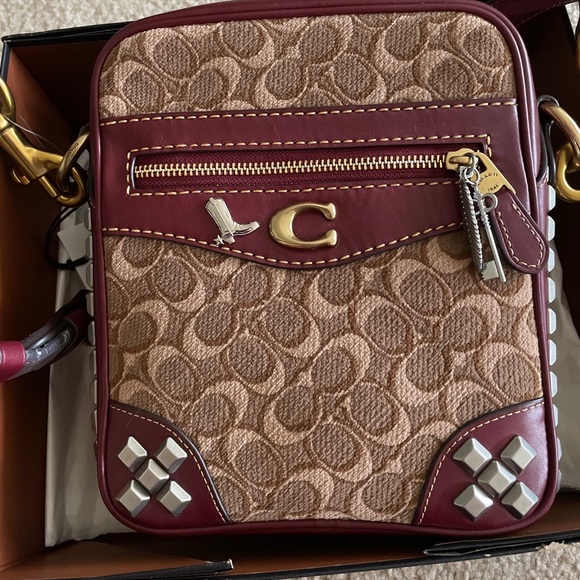NEW WITH TAGS Coach Crossbody with Cowboy Metal Decals - Picture 2 of 7